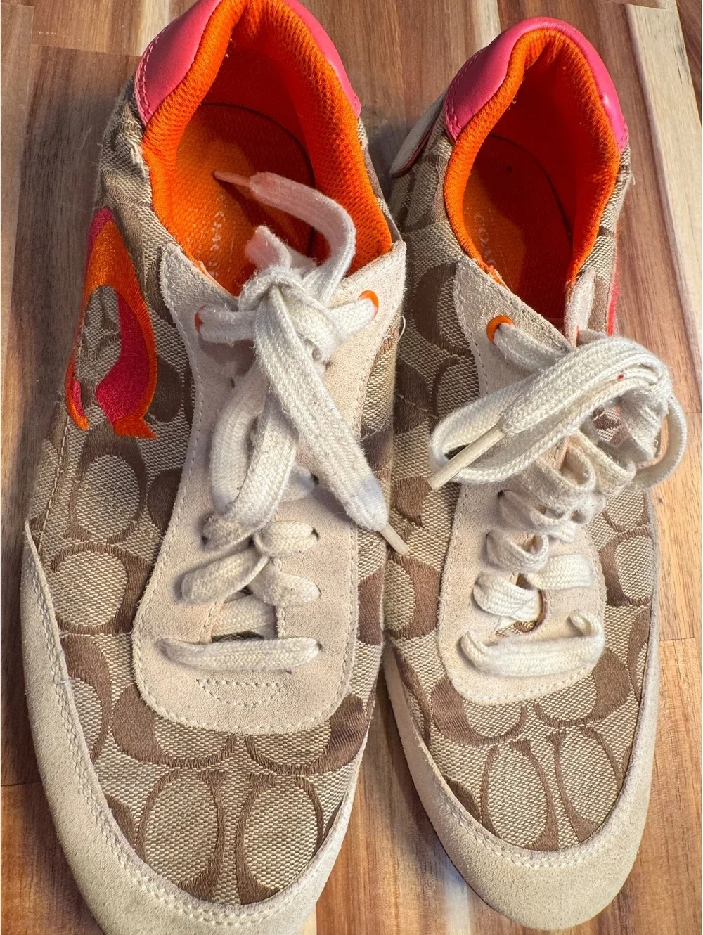 Coach Perrie A1029 Signature C Sneakers Women’s 8M Beige Pink Orange Lace Up